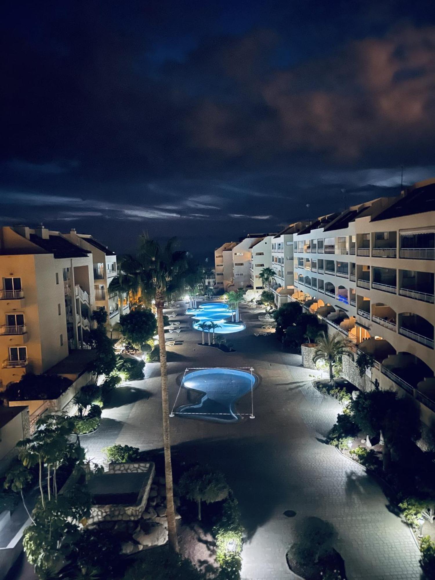 Апартаменты Palm Mar Penthouse Duplex Экстерьер фото